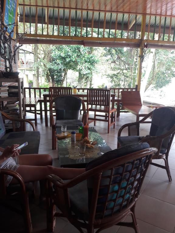 Olala Cafe & Bungalows Sabang  Dış mekan fotoğraf